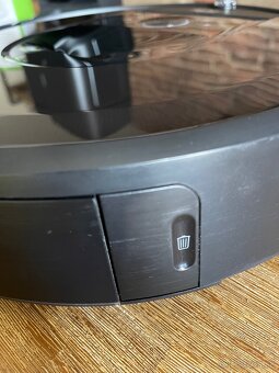 Irobot Roomba I7+ top stav s prislusenstvom - 5