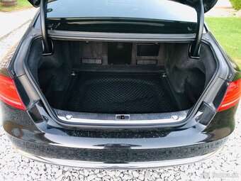 AUDI A8 - 5