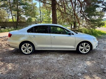 Volkswagen Jetta 2.0TDI 103KW - 5