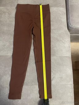 Hnede rebrovane leginy S - 5