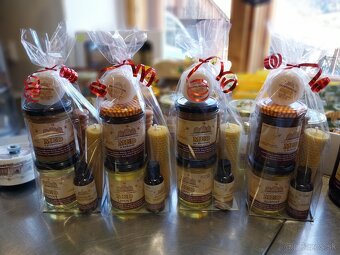 Včelí med a medové výrobky - 5