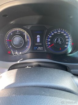 Hyundai i40 1,7 Crdi 85kw - 5