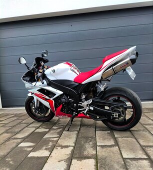Yamaha YZF-R1 RN19 - 5