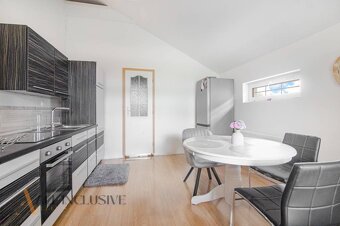 ALL INCLUSIVE l NA PREDAJ 4-IZBOVÝ RODINNÝ DOM, SELICE - 5