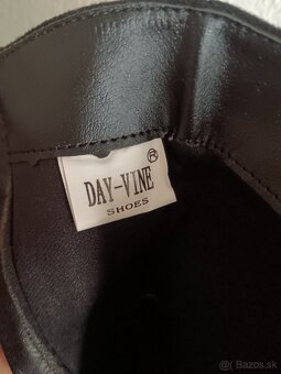 Predám kotníkové dámske čižmy - 5