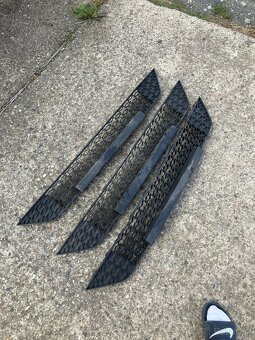 mrizka do predniho narazniku skoda octavia iv 4 - 5