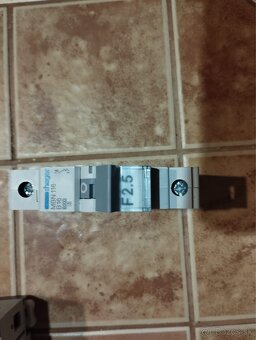 Predám Hager ističe a FI - 5