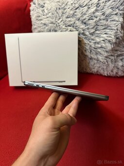 Apple Macbook Air 13,6 512GB M2 - 5