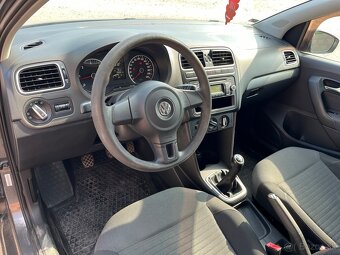 volkswagen polo 6R 2010 - 5