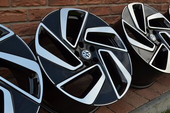 5x112 R20 Hlinikove disky Original VW ID7 - 5