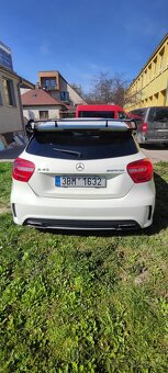 Mercedes- Benz A 45 AMG 4 MATIC - 5