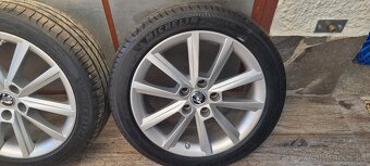 Predám org Škoda TERON elektrony 5x112 r17 Michelin 225/45 - 5