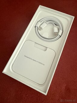 Predám Apple iPhone 15 Pro Max 256GB - 5