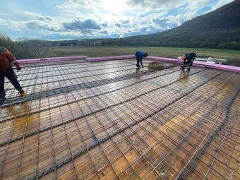 DEBNENIE STROPOV - PRENÁJOM - 5