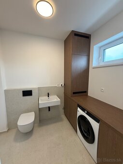 Prenájom 5izboveho bytu v dvojdome. - 5