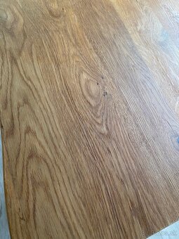 Dreveny stol a drevene svetlo - 5