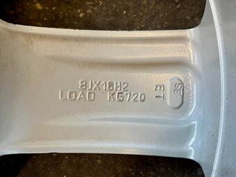 AUDI č. 19-Letna sada 245/40 R18 - 5