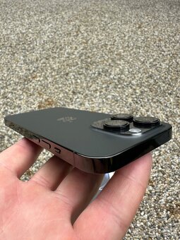 IPhone 14 Pro - baterie 100% - 5