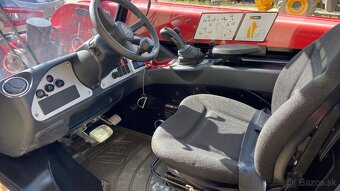 Teleskopicky nakladač JCB 520-40 - 5