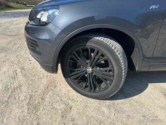 Volkswagen Touareg R-line II 3.0 TDI V6 - 5
