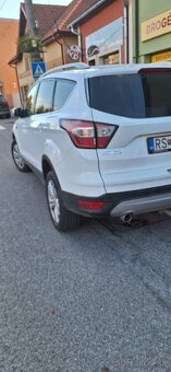 Odstupim leasing na Ford Kuga 2.l diesem. - 5
