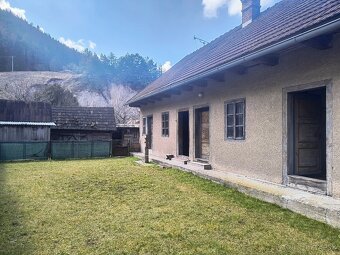 Malebná drevenička v krásnom prostredí - 5