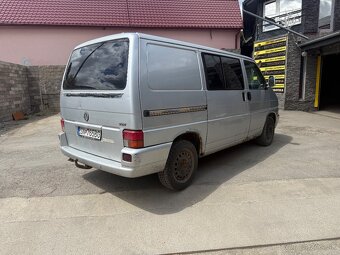 Volkswagen Transporter 2.5l 75kw - 5