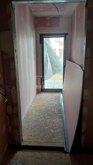 Slnečný pozemok v obci Medzany, okres Prešov - 5