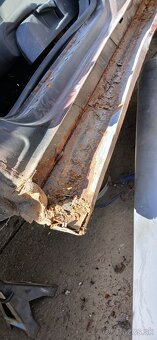 Vyváranie lakovanie automobilov ošetrovanie podvozku - 5