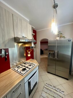 2i. byt na prenájom priestranný_ kompletne zariadený - 5