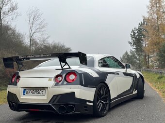 Nissan GT-R GTR R35 Black Edition, facelift - 5