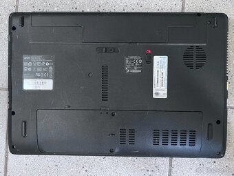 Acer Aspire / Intel P4600 / 8GB RAM / 128GB SSD / 15.6" - 5