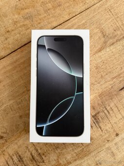 Apple iPhone 16 Pro Max White Titanium, Top, záruka - 5