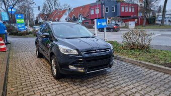 FORD KUGA 2.0TDCI  TITANIUM AUT 4x4 - 5