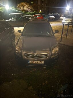 Toyota Avensis - 5