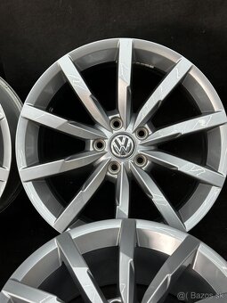 5x112 r18 monterey  Ukážkový stav Passat b8 - 5