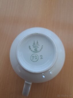 Staršie šálky - 5