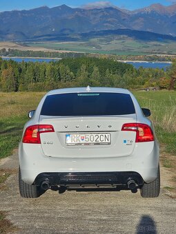 Volvo S60 - 5