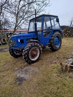 Traktor Zetor - 5
