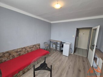 Na predaj zariadená garsónka po rekonštrukcii Komárno - 5