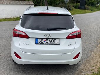 Hyundai i30 CW 1,6 crdi Family - 5