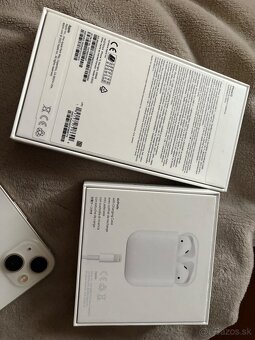 iPhone 13 256gb a AirPods - 5