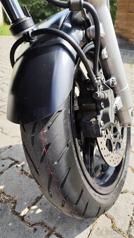 Predám Suzuki 600 GSR - 5