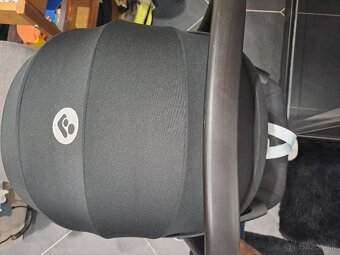 Vajíčko maxi-cosi s otocnym isofixom 360° - 5