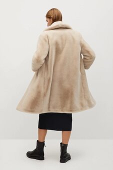 Mango CHILLY kožúšok – veľkosť M, ako nový
- 5