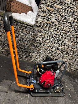 Vibračná zhutňovacia doska Belle 70 kg - 5