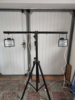 Stojan na svetelnú techniku - 5