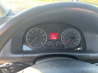 VW Touran 2007 1,6MPI - 5