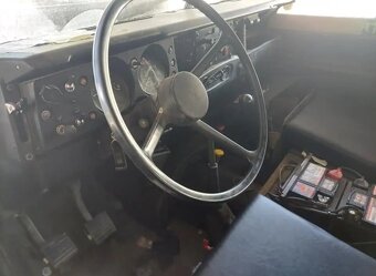 Land Rover defender - 5