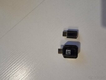 Predám-krabičku od samsung s8 - 5